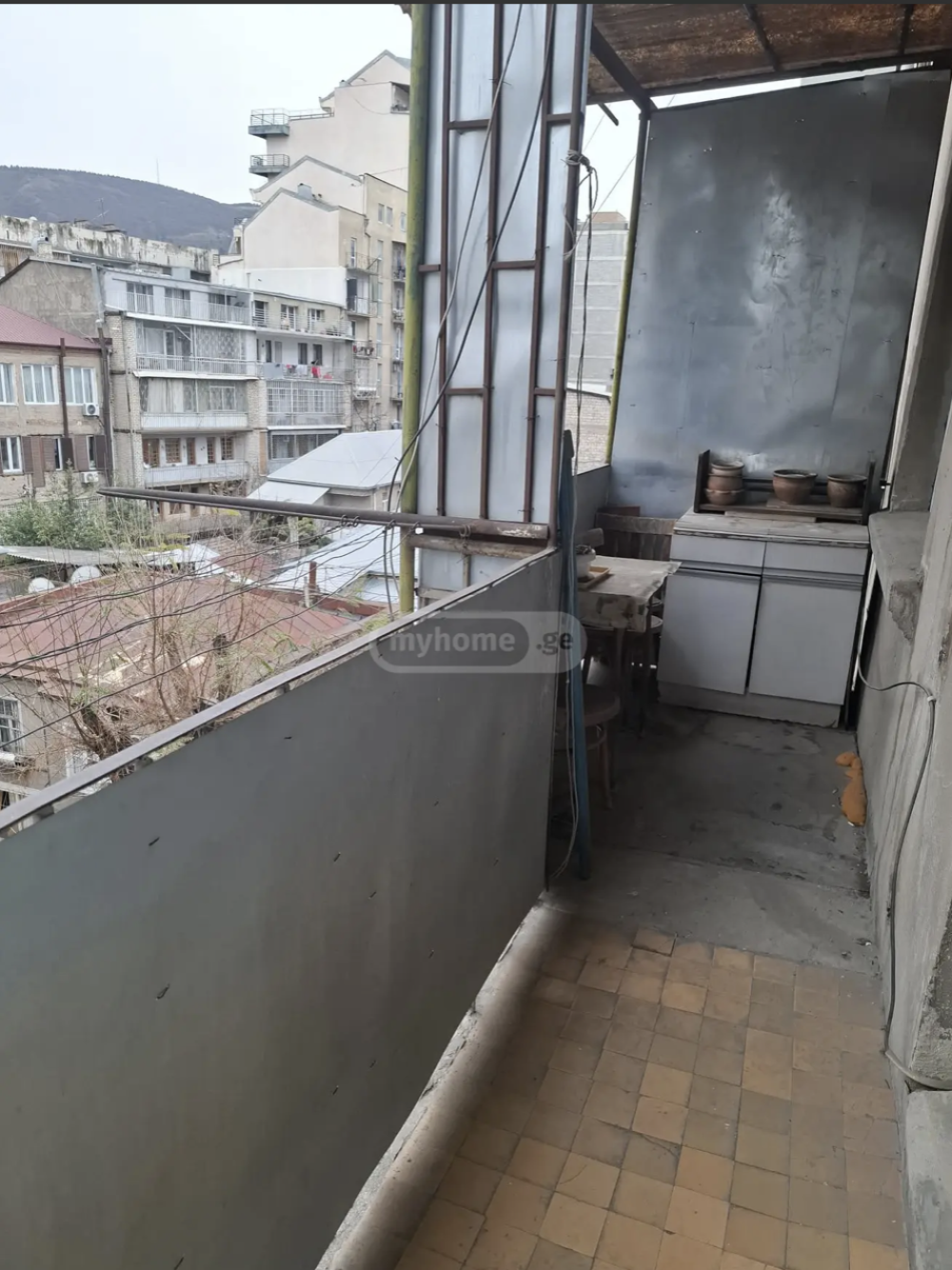იყიდება 1 ოთახიანი ბინა საბურთალოზე